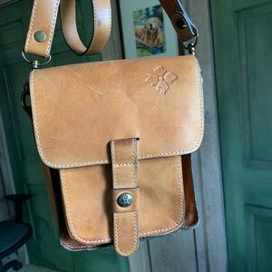Patricia Nash Lari Crossbody